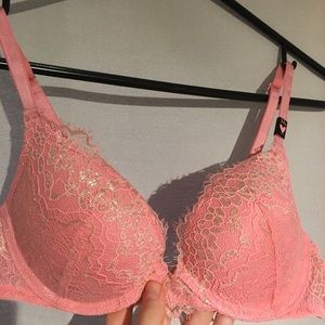 Victoria’s Secret 34A dream angels Push-up bra